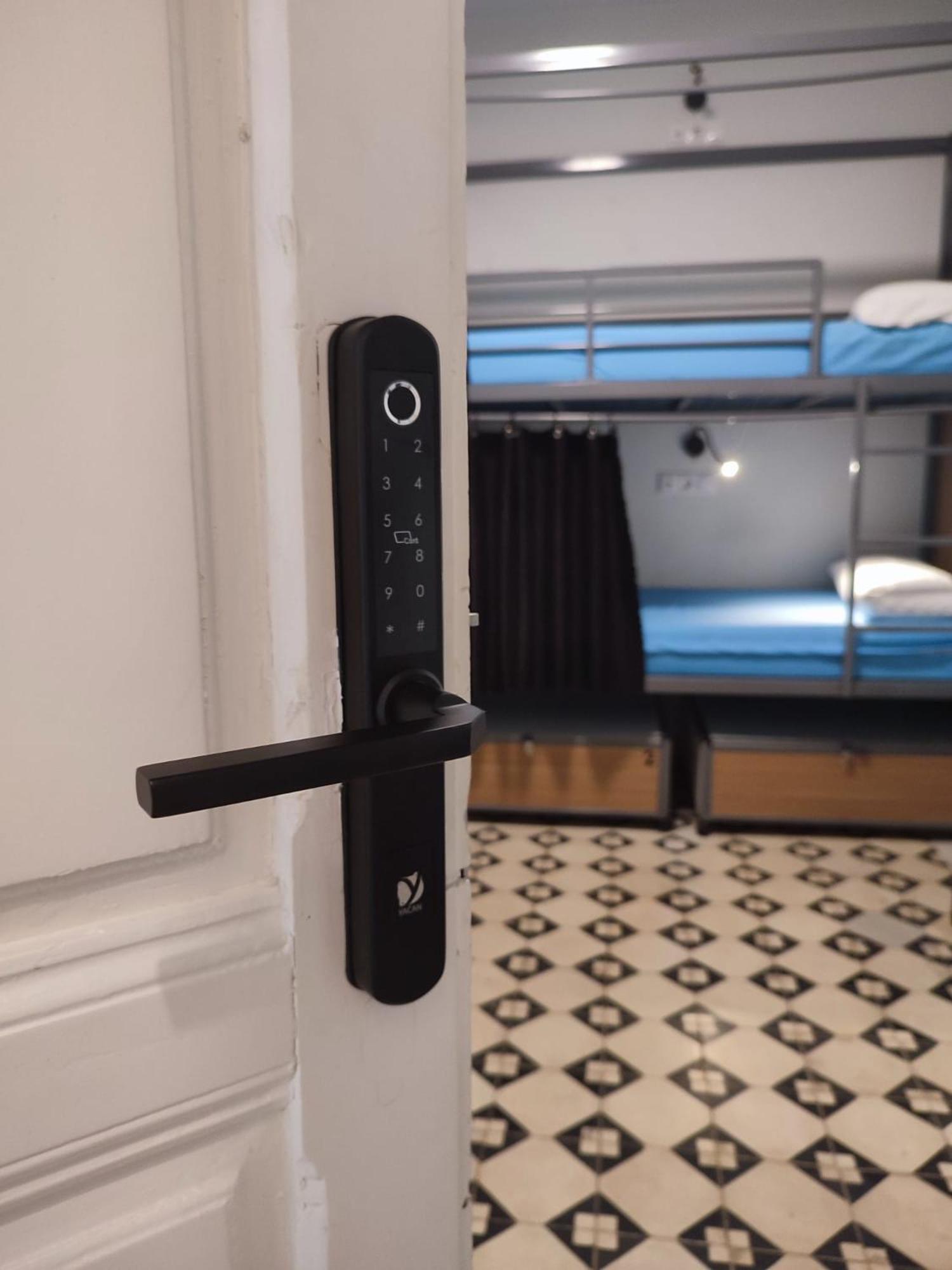Hostel Ibarra By Bossh! Hotels Σεβίλλη Εξωτερικό φωτογραφία